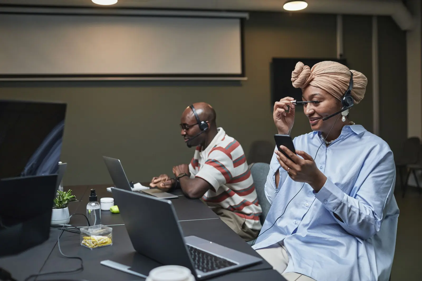 Customer care team handling chats together